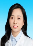 何莉
