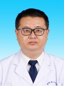 陈伟